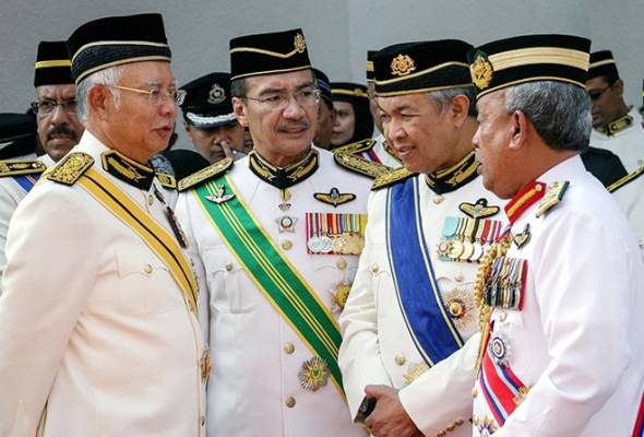 Ketepikan perbezaan politik, jangan gadaikan keamanan - PM Najib Ketepikan perbezaan politik, jangan gadaikan keamanan - PM Najib