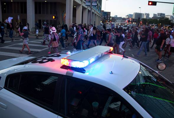 Suspek kes tembak mahu bunuh polis kulit putih: Ketua Polis Dallas Suspek kes tembak mahu bunuh polis kulit putih: Ketua Polis Dallas