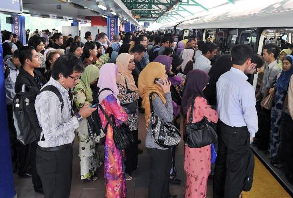 Upgrade of 15 power substations among immediate measures to address LRT issues - PM Najib Upgrade of 15 power substations among immediate measures to address LRT issues - PM Najib