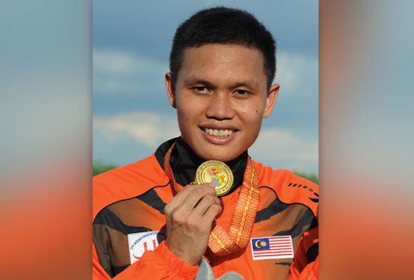 Jonathan ungguli acara 100 meter Terbuka Malaysia Jonathan ungguli acara 100 meter Terbuka Malaysia