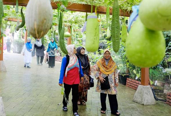 MAHA 2020 akan diadakan secara hibrid - Ismail Sabri MAHA 2020 akan diadakan secara hibrid - Ismail Sabri
