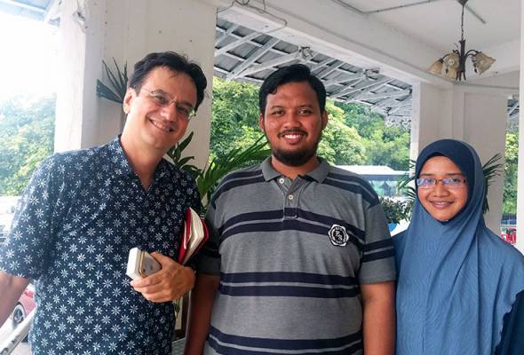 Ceritalah ASEAN - 'Peperangan Budaya': Afiq dan Muna Ceritalah ASEAN - 'Peperangan Budaya': Afiq dan Muna