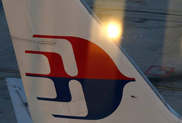 Pesawat MH1 berpatah balik ke London Pesawat MH1 berpatah balik ke London