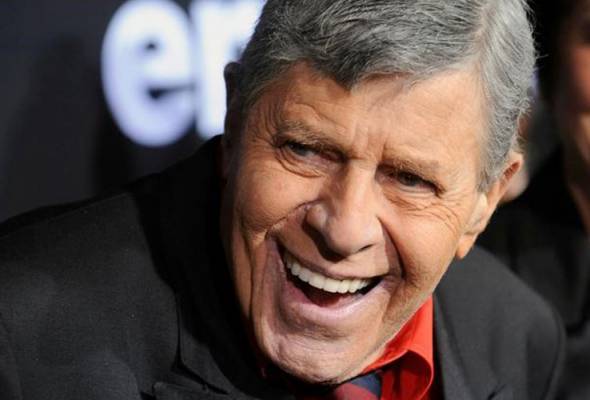 Pelakon, pelawak Jerry Lewis dimasukkan ke hospital akibat 