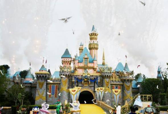 Tiga lagi kes baharu penyakit Legionnaire yang dikaitkan dengan Disneyland Tiga lagi kes baharu penyakit Legionnaire yang dikaitkan dengan Disneyland
