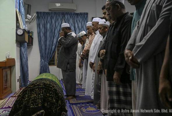 Latiff Borgiba selamat disemadikan