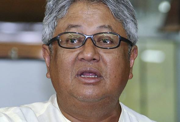'Kenapa tak beri lesen kasino, alkohol kepada Bumiputera?' - Zaid Ibrahim 'Kenapa tak beri lesen kasino, alkohol kepada Bumiputera?' - Zaid Ibrahim