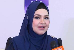 Siti sahkan bakal timang bayi perempuan  Astro Awani