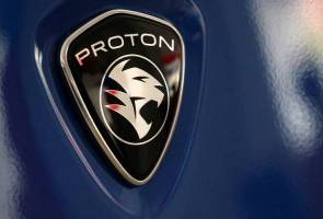 Abdul Rashid berkata semua kenderaan Proton masih boleh ditempah memandangkan stok masih mencukupi untuk memenuhi permintaan. Harga Proton dijangka meningkat selepas SST
