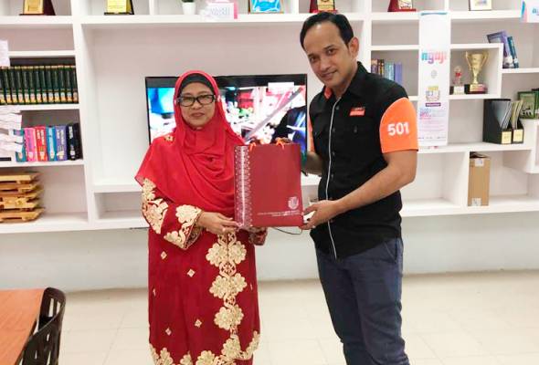 Sekolah bina studio mini berita, mahu sumbang idea kepada AWANIJr Sekolah bina studio mini berita, mahu sumbang idea kepada AWANIJr