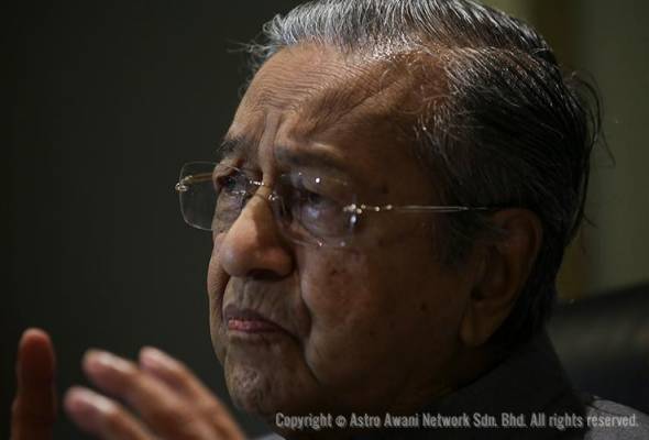 Orang Melayu tak sedar, masih anggap diri 'Tuan' - Tun M Orang Melayu tak sedar, masih anggap diri 'Tuan' - Tun M