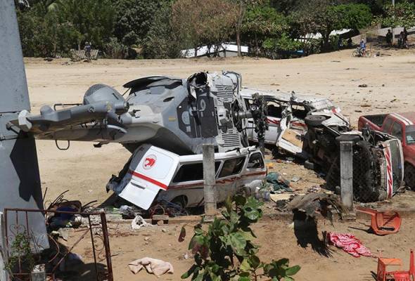 13 maut helikopter bawa menteri Mexico terhempas 13 maut helikopter bawa menteri Mexico terhempas