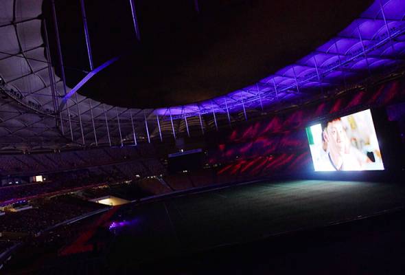 Stadium Nasional bertukar menjadi pawagam mega Stadium Nasional bertukar menjadi pawagam mega