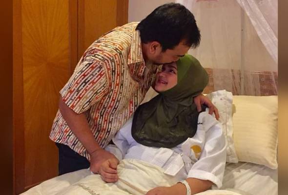 'Nama puteri Siti Nurhaliza bermula dengan Siti' - Asyraf Khalid 'Nama puteri Siti Nurhaliza bermula dengan Siti' - Asyraf Khalid
