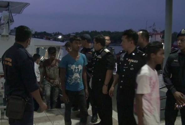41522820696_Rohingya.jpg