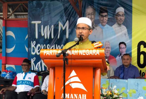 Nik Omar 'bekeng' sentuh isu syurga Nik Omar 'bekeng' sentuh isu syurga