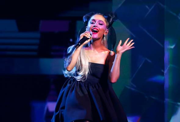Akibat kemurungan, Ariana Grande batalkan sesi bertemu peminat Akibat kemurungan, Ariana Grande batalkan sesi bertemu peminat