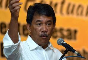 Timbalan Presiden UMNO Datuk Seri Mohamad Hasan menegaskan UMNO dan Pas tidak akan bergabung membentuk sebuah parti. UMNO, Pas tidak akan bergabung sebagai sebuah parti