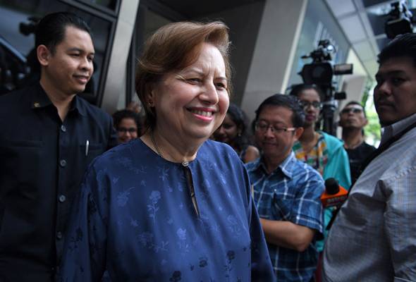 Saya pagi di Menara Ilham, tengah hari di PNB - Zeti Saya pagi di Menara Ilham, tengah hari di PNB - Zeti