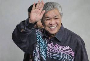 Datuk Seri Ahmad Zahid Hamidi berkata beliau sudah lunaskan semua pembayaran kad kredit yang dibuat oleh Yayasan Akal Budi pada 2016. Saya sudah lunas bayaran kad kredit pada 2016 - Zahid Hamidi
