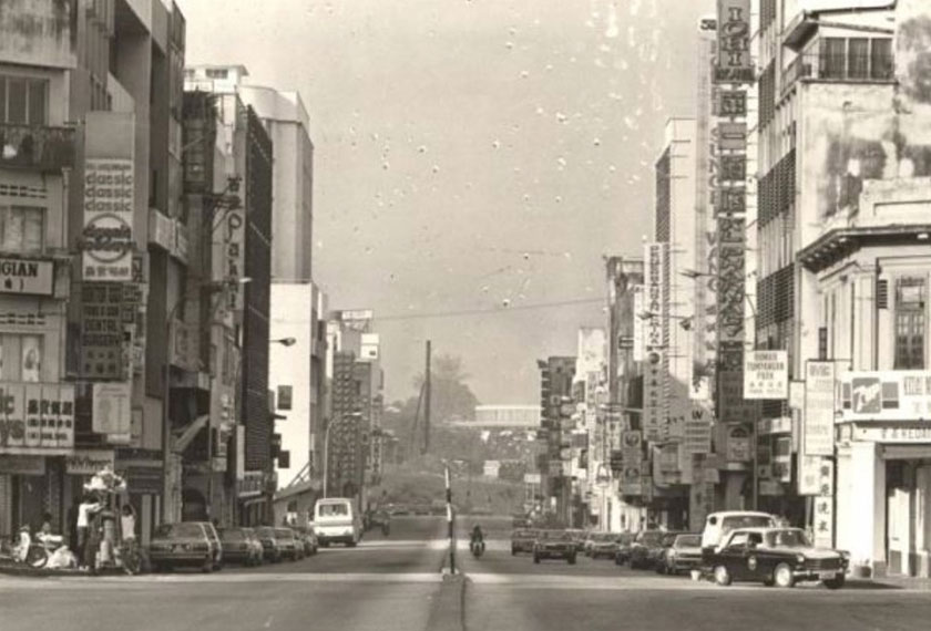 Mid-90’s Kuala Lumpur served as the backdrop of Karim’s meeting with Naipaul, at a time when the former had started his ‘Ceritalah’ columns, interviewing ordinary, working-class people. Photo courtesy of The Star