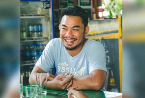 The khaen represents a proud assertion of Lao identity one that Thailands leaders have long sought to suppress. The culture and politics of Isaarn's funky Molam music