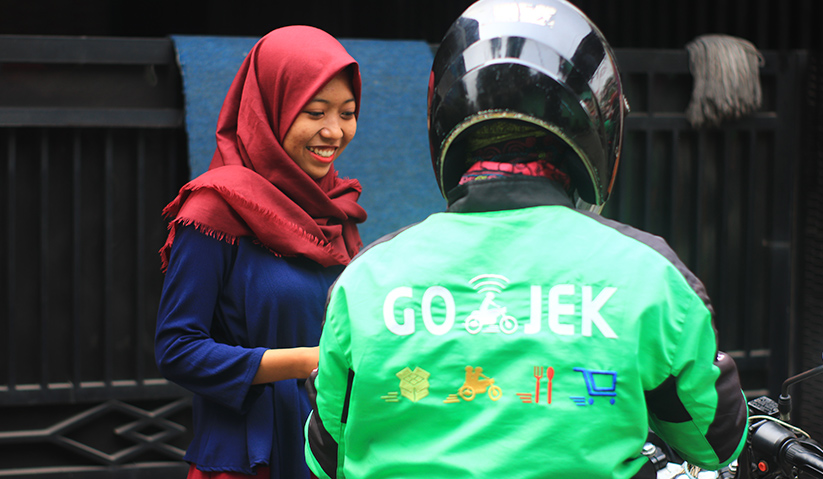 Every morning, Rani heads out from her house in Bekasi city to Tambun Station on a Gojek.