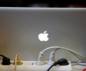 Koleksi pengumpul tegar komputer Apple Koleksi pengumpul tegar komputer Apple