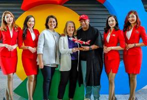 AirAsia telah bekerjasama dengan Google Cloud bagi menyatukan AI dan pembelajaran mesin ke dalam setiap aspek perniagaan dan budaya kerjanya Google Cloud bantu AirAsia untuk jadi syarikat teknologi perjalanan