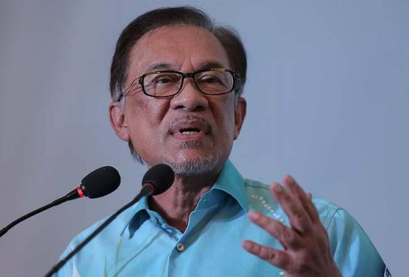 Terima disiplin parti atau disingkirkan - Anwar Terima disiplin parti atau disingkirkan - Anwar