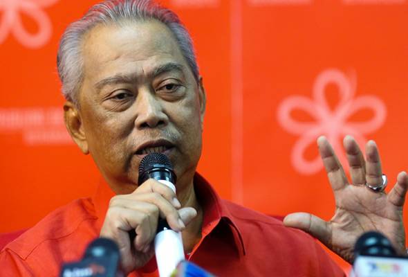 Armada di hadapan, Srikandi bina kekuatan - Muhyiddin Armada di hadapan, Srikandi bina kekuatan - Muhyiddin