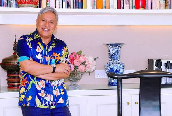 "Saya mengaku silap bila dirasuk syaitan" - Chef Wan minta maaf pada Najib