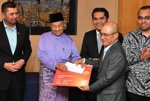 Saifuddin berkata ini kerana pelantikan bagi jawatan itu tertakluk di bawah bidang kuasa dan tanggungjawab Parlimen. PKR serah pada Parlimen tentukan kedudukan Pengerusi PAC