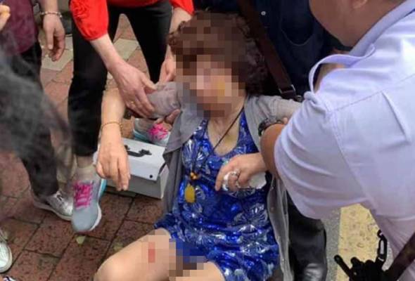 Pelancong warga emas cedera diragut di hadapan KLCC Pelancong warga emas cedera diragut di hadapan KLCC