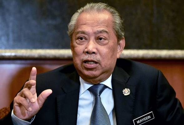 Isu pejabat UMNO Pekan ditembak: Muhyiddin persoal Najib Isu pejabat UMNO Pekan ditembak: Muhyiddin persoal Najib