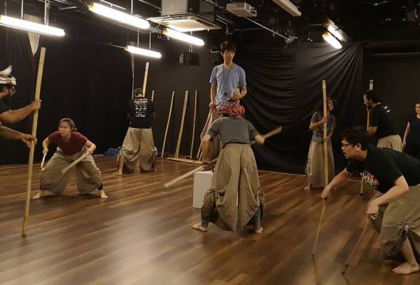 Pementasan teater 'Kandang' bawa mesej suara masyarakat Pementasan teater 'Kandang' bawa mesej suara masyarakat