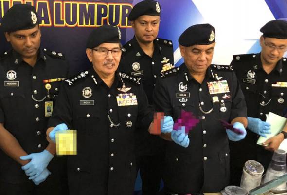 Helah edar dadah dalam bungkusan minuman tidak menjadi, lelaki 51 tahun ditahan Helah edar dadah dalam bungkusan minuman tidak menjadi, lelaki 51 tahun ditahan