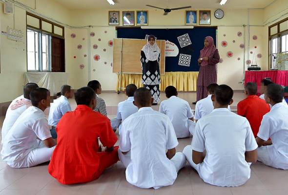 Peroleh 7A dalam SPM, namun ke penjara gara-gara ketum Peroleh 7A dalam SPM, namun ke penjara gara-gara ketum