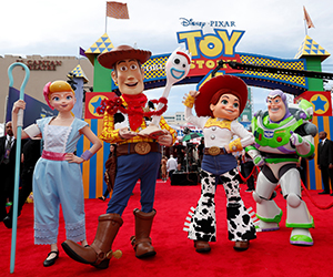 Toy Story 4: Pengembaraan baharu Woody dan Buzz Lightyear Toy Story 4: Pengembaraan baharu Woody dan Buzz Lightyear