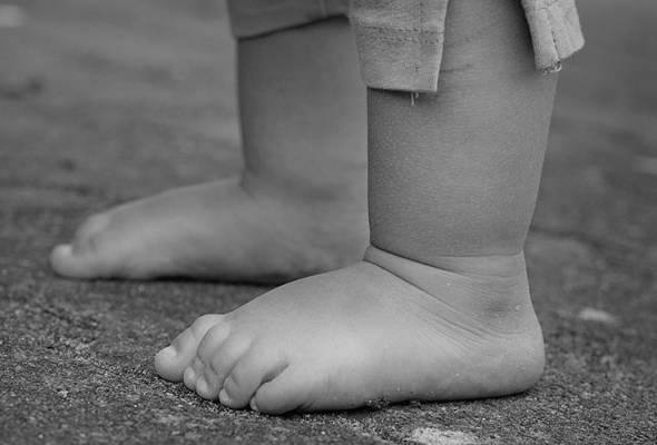 Bayi lelaki mati disyaki lemas di Ipoh Bayi lelaki mati disyaki lemas di Ipoh