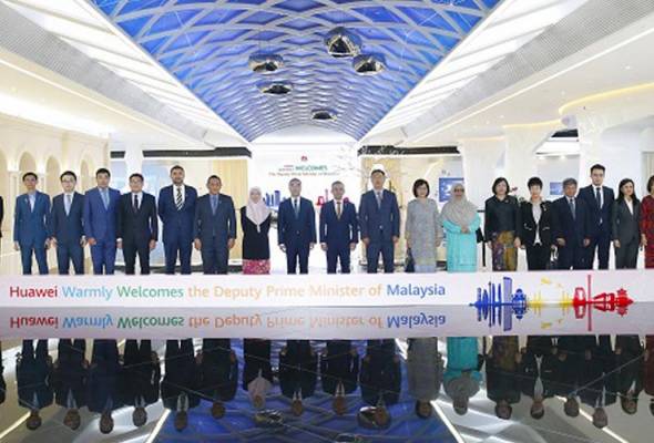 Malaysia mahu teknologi Huawei, harap tidak jejas hubungan kekeluargaan Malaysia mahu teknologi Huawei, harap tidak jejas hubungan kekeluargaan