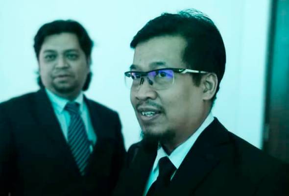 Keluarga Allahyarham Adib mohon Tommy Thomas 'diheret' ke mahkamah Keluarga Allahyarham Adib mohon Tommy Thomas 'diheret' ke mahkamah