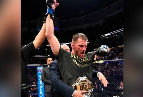 UFC 241: Miocic rampas semula kejuaraan heavyweight dari Cormier UFC 241: Miocic rampas semula kejuaraan heavyweight dari Cormier