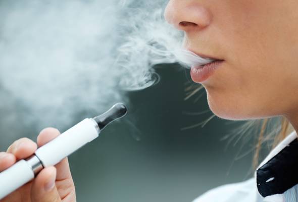 KKM bentang akta kawal vape, rokok elektronik di Parlimen sesi Mac 2020 KKM bentang akta kawal vape, rokok elektronik di Parlimen sesi Mac 2020