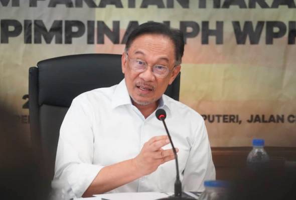 Saya jumpa Agong? Itu fake news - Anwar Ibrahim Saya jumpa Agong? Itu fake news - Anwar Ibrahim