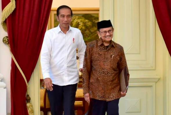Jokowi tidak sempat bertemu Habibie Jokowi tidak sempat bertemu Habibie