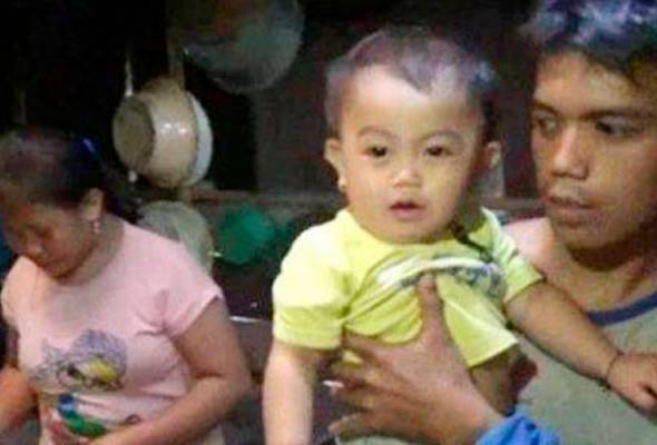 Bayi 14 bulan minum kopi ganti susu Bayi 14 bulan minum kopi ganti susu