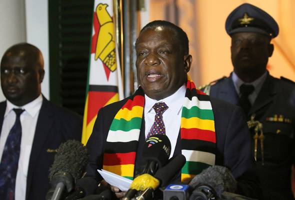 Zimbabwe isytihar Robert Mugabe sebagai pahlawan negara Zimbabwe isytihar Robert Mugabe sebagai pahlawan negara