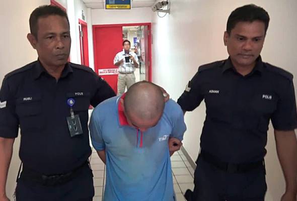 Rakam filem porno dan sumbang mahram, lelaki dihukum penjara 40 tahun Rakam filem porno dan sumbang mahram, lelaki dihukum penjara 40 tahun