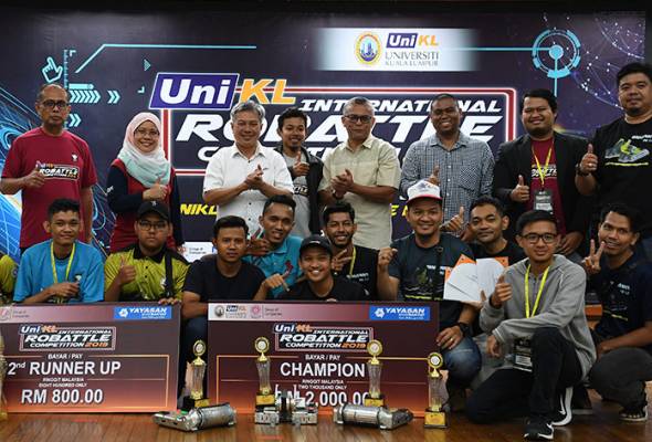 Komersialkan robot ciptaan peserta Robattle Komersialkan robot ciptaan peserta Robattle